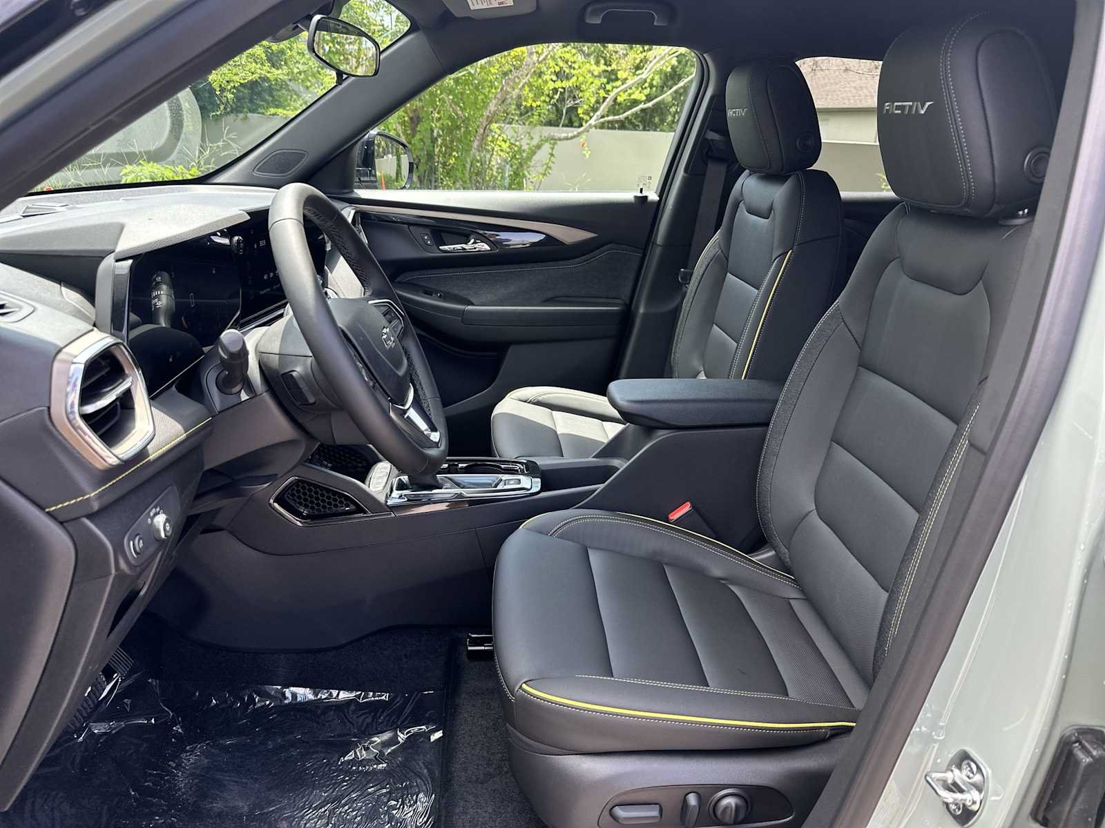 New 2026 Chevrolet TrailBlazer ACTIV w/ Driver Confidence Package FWD image 15