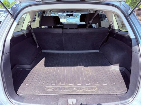 Used 2014 Subaru Outback 2.5i Premium AWD/4WD image 7