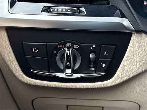 Used 2020 BMW X3 xDrive30i w/ Premium Package image 19