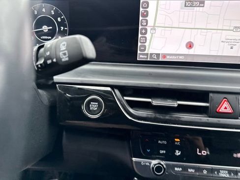 Used 2024 Kia Seltos S FWD image 36
