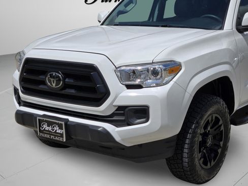 Used 2022 Toyota Tacoma SR w/ SR Convenience Package image 32