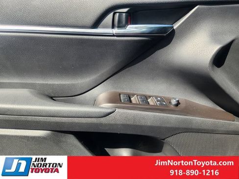 Used 2024 Toyota Camry LE FWD image 24