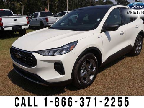 New 2025 Ford Escape ST-Line w/ Equipment Group 301A image 2