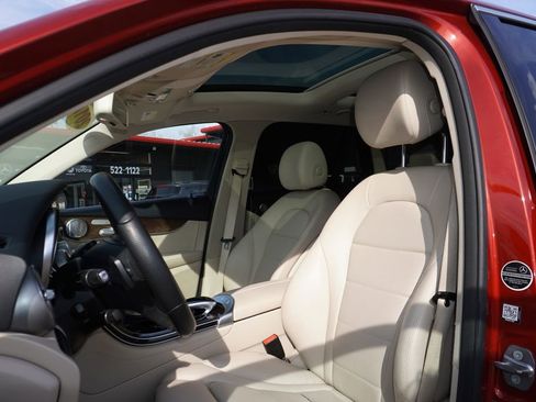 Used 2017 Mercedes-Benz GLC 300 image 25