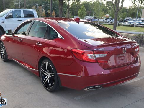 Used 2022 Honda Accord Touring image 6