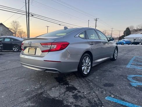 Used 2019 Honda Accord LX image 3
