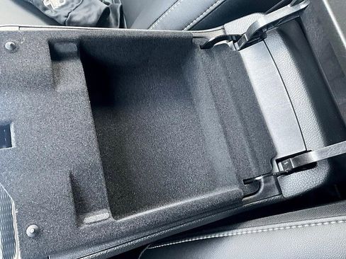 New 2025 Jeep Grand Cherokee Limited image 23