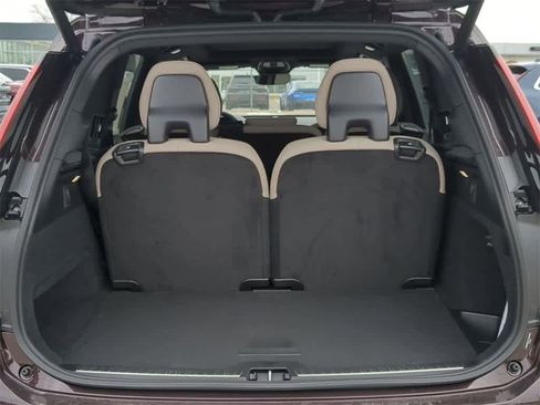New 2026 Volvo XC90 B5 Core image 36