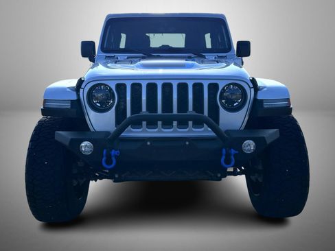 Used 2023 Jeep Wrangler Unlimited Rubicon 4xe w/ Cold Weather Group AWD/4WD image 2