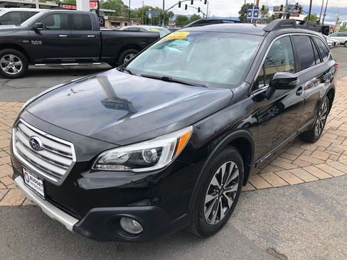 Used 2016 Subaru Outback 2.5i Limited AWD/4WD image 6