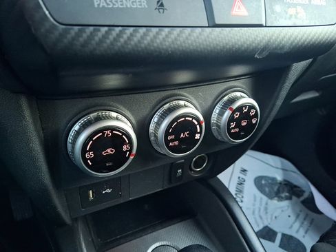 Used 2021 Mitsubishi Outlander Sport image 29