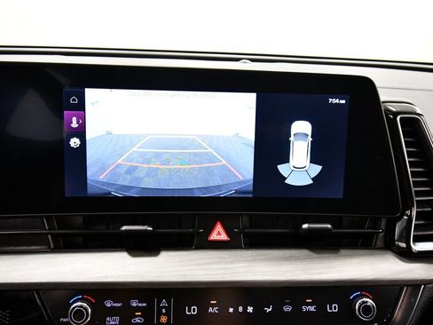 Certified 2025 Kia Sportage X-Pro AWD/4WD image 26