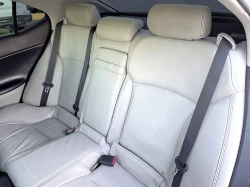 Used 2012 Lexus IS 250 RWD image 18