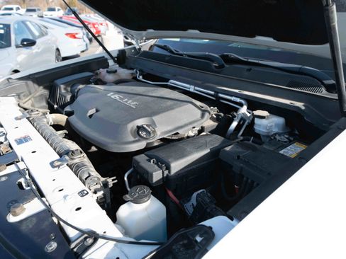 Used 2018 Chevrolet Colorado Z71 image 32