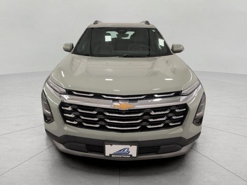 Used 2025 Chevrolet Equinox LT w/ Convenience Package II AWD/4WD image 13
