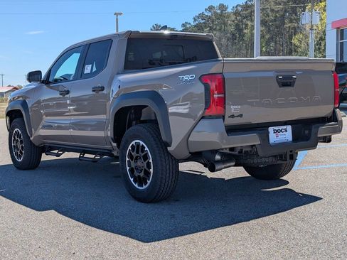 New 2026 Toyota Tacoma TRD Off-Road image 3