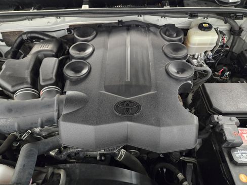 Used 2021 Toyota 4Runner SR5 Premium image 29