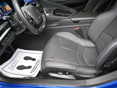 Used 2023 Chevrolet Corvette Z06 RWD image 15