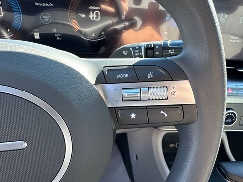 New 2026 Hyundai Kona SE image 16