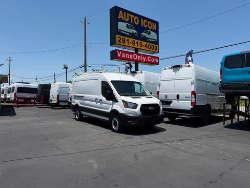 Used 2023 Ford Transit 250 Medium Roof w/ Load Area Protection Package RWD image 32