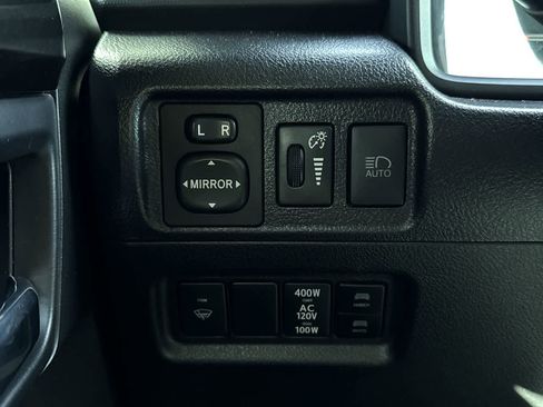 Used 2021 Toyota 4Runner Venture image 21