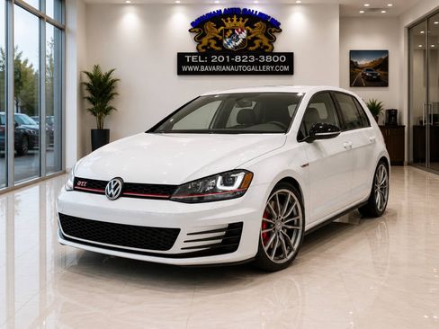 Used 2017 Volkswagen GTI Autobahn FWD image 1