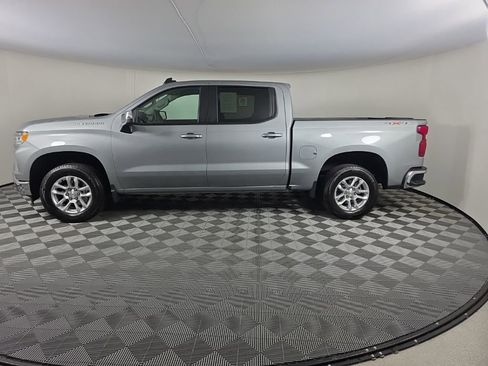 Used 2025 Chevrolet Silverado 1500 LT w/ Protection Package AWD/4WD image 2