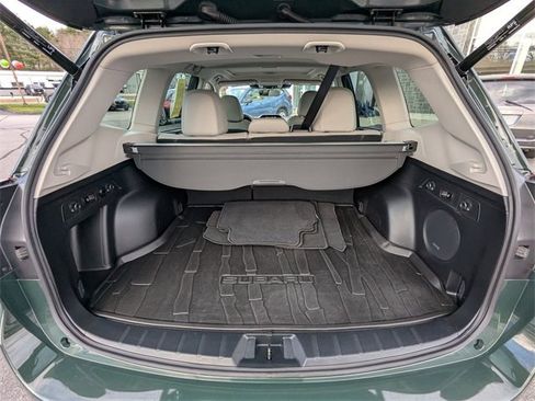 Used 2023 Subaru Forester Limited image 22