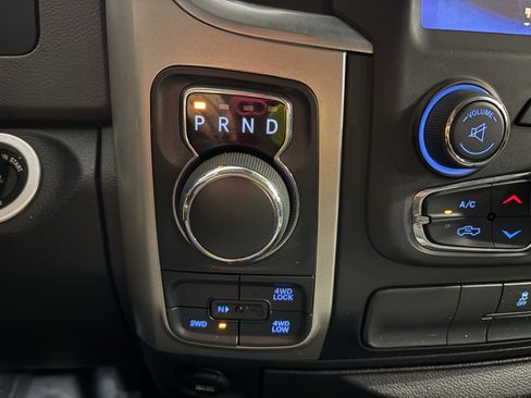 Used 2020 RAM 1500 Classic Warlock w/ Electronics Group image 17