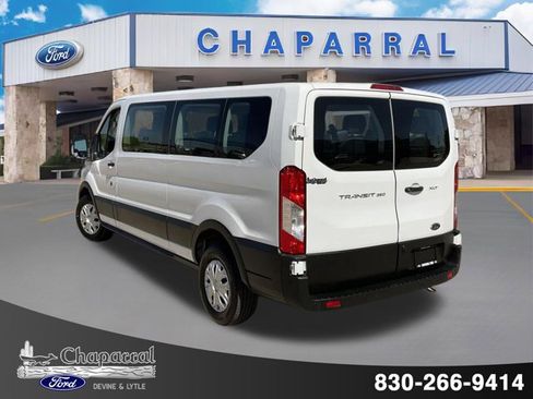 Used 2022 Ford Transit 350 XLT image 4