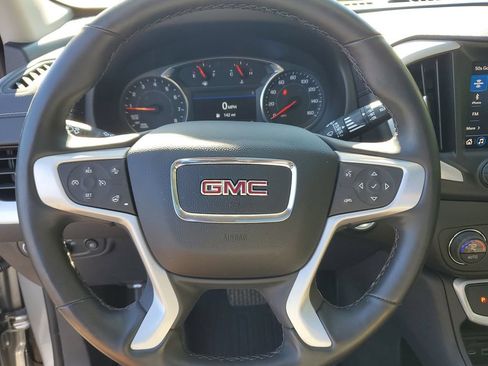 Used 2024 GMC Terrain SLT w/ LPO, Floor Liner Package AWD/4WD image 20