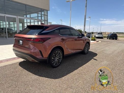 Used 2024 Lexus RX 350 FWD w/ Convenience Package image 5