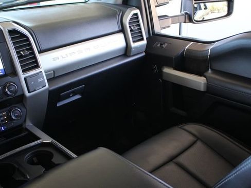 Used 2020 Ford F350 Lariat w/ Lariat Value Package image 30