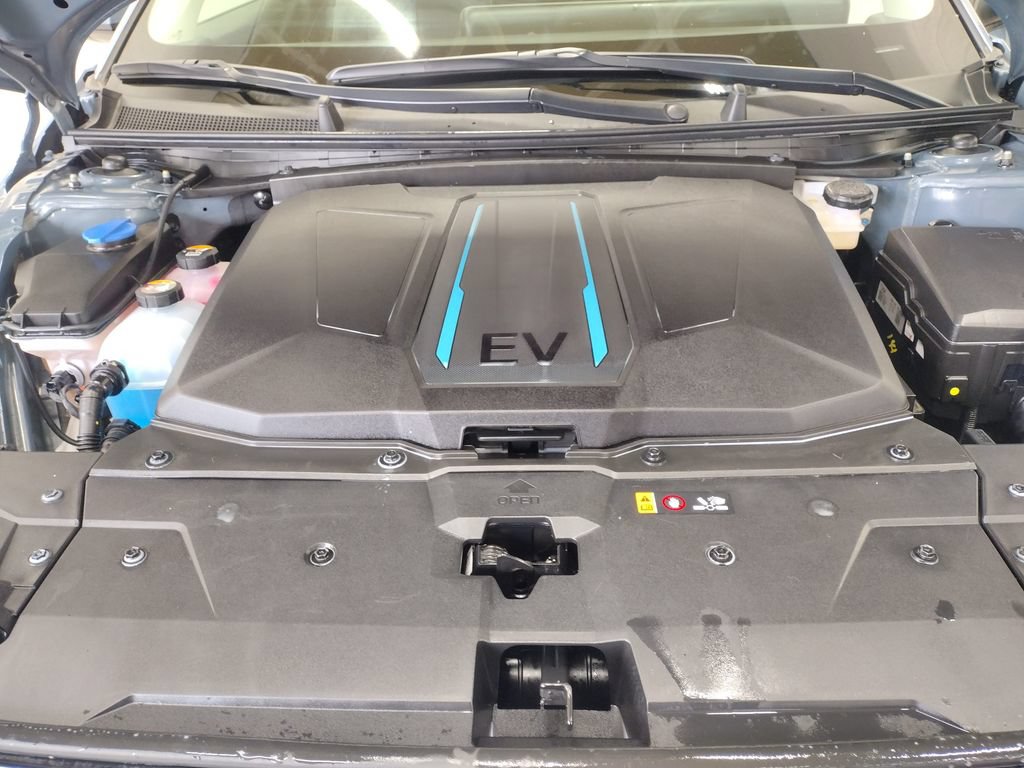 Certified 2023 Hyundai Ioniq 5 SEL AWD/4WD image 9