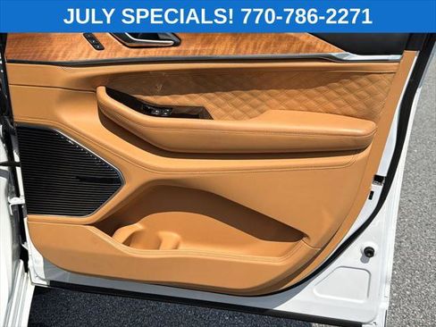 Certified 2023 Jeep Grand Cherokee L Summit AWD/4WD image 14