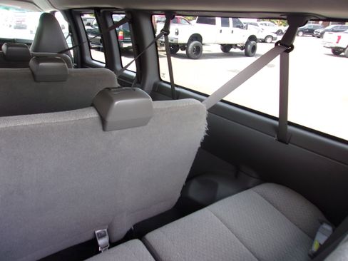 Used 2016 Chevrolet Express 3500 LT w/ LT Preferred Equipment Group image 19