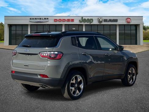 Used 2019 Jeep Compass Limited image 3