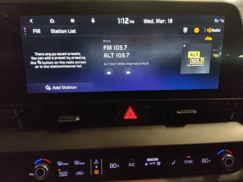 Used 2023 Kia Sportage EX image 25