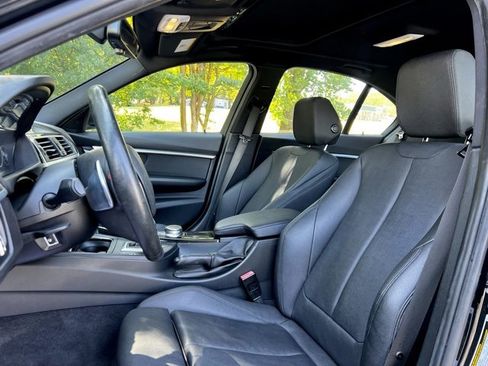 Used 2018 BMW 330i xDrive Sedan image 15
