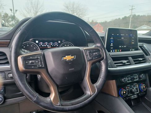 Used 2021 Chevrolet Suburban High Country image 9