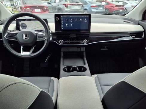 Used 2024 Honda Prologue EX image 16