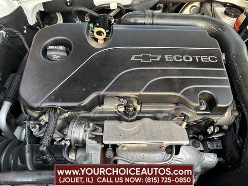 Used 2018 Chevrolet Malibu LT image 27