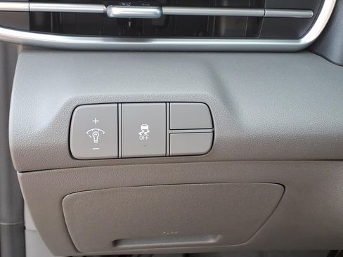 New 2026 Hyundai Elantra SEL Sport Premium FWD image 17