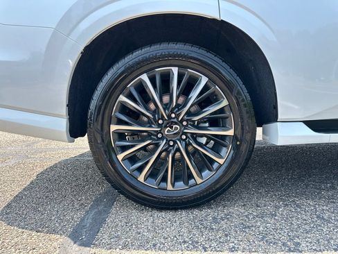New 2027 INFINITI QX80 Autograph AWD/4WD image 10