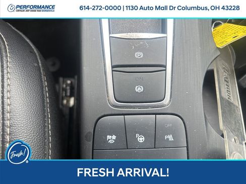 Used 2022 Ford Escape Titanium w/ Titanium Elite Package image 19