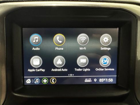 Used 2019 Chevrolet Silverado 1500 Custom Trail Boss w/ Custom Convenience Package AWD/4WD image 9