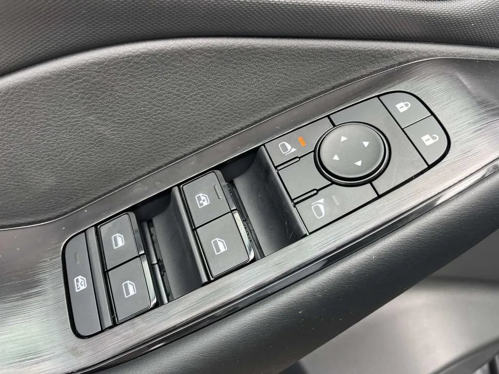 New 2026 Nissan Rogue S FWD image 23
