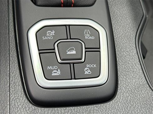 New 2026 Nissan Frontier PRO-4X w/ Tow Package image 29