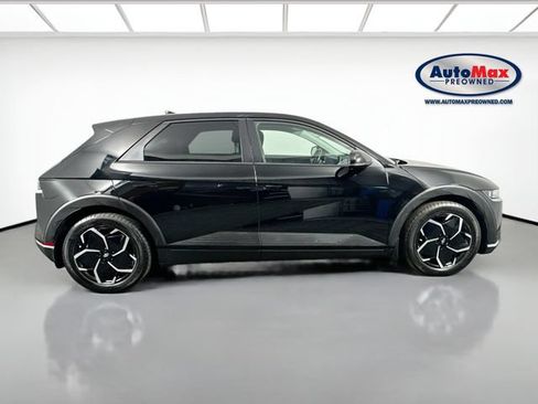 Used 2024 Hyundai Ioniq 5 SEL AWD/4WD image 9