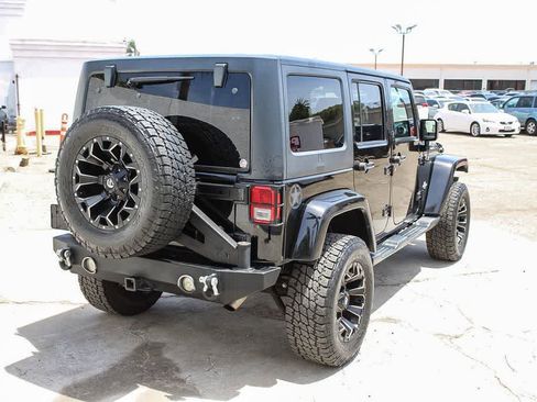 Used 2014 Jeep Wrangler Unlimited Sport AWD/4WD image 9